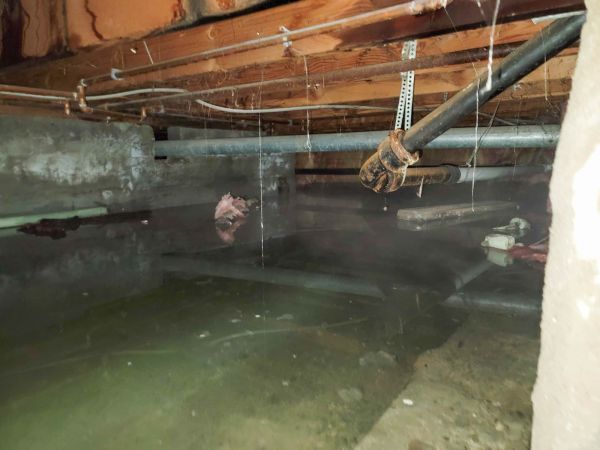 Crawlspace Water Restoration in Lancaster